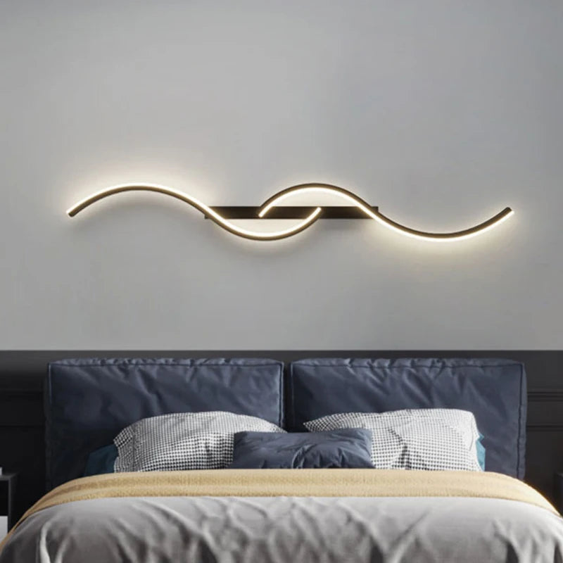 "Celestia" Wall Lamp