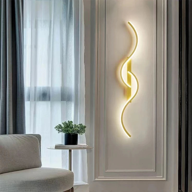 "Celestia" Wall Lamp