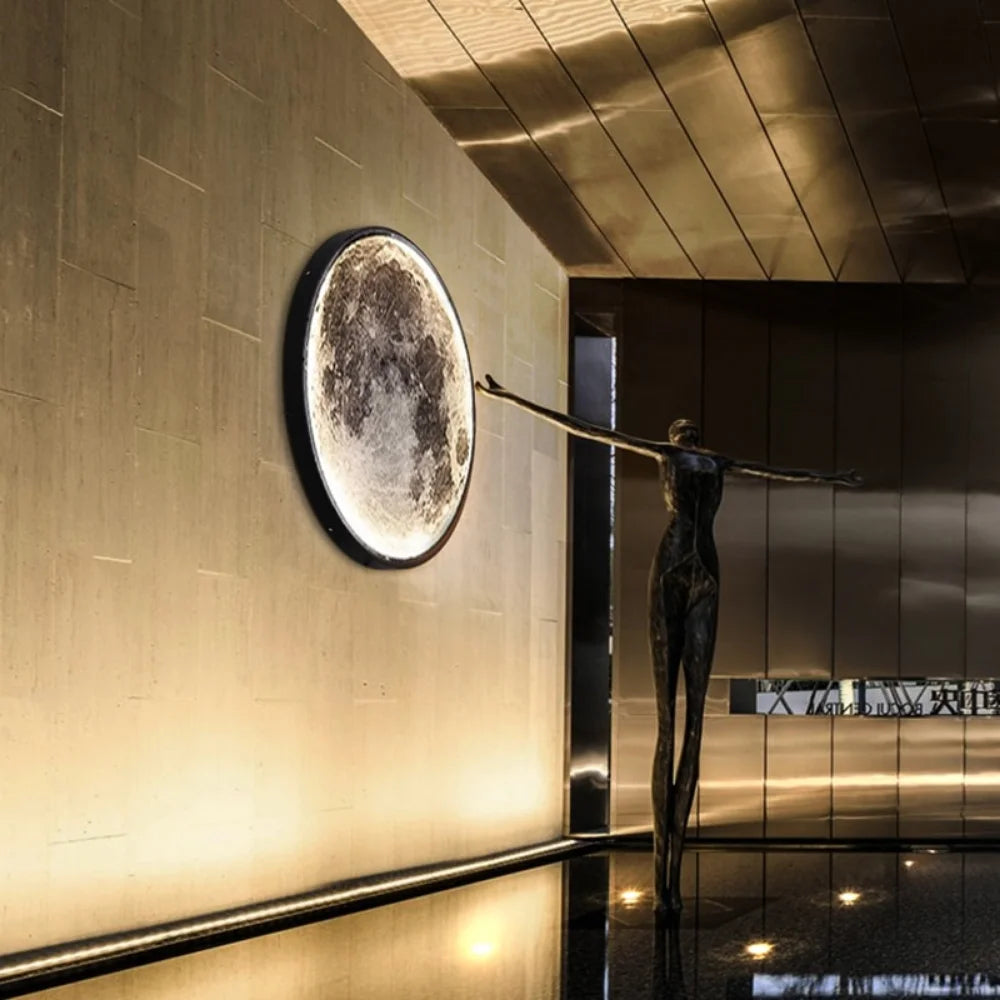 "La Lune" Art