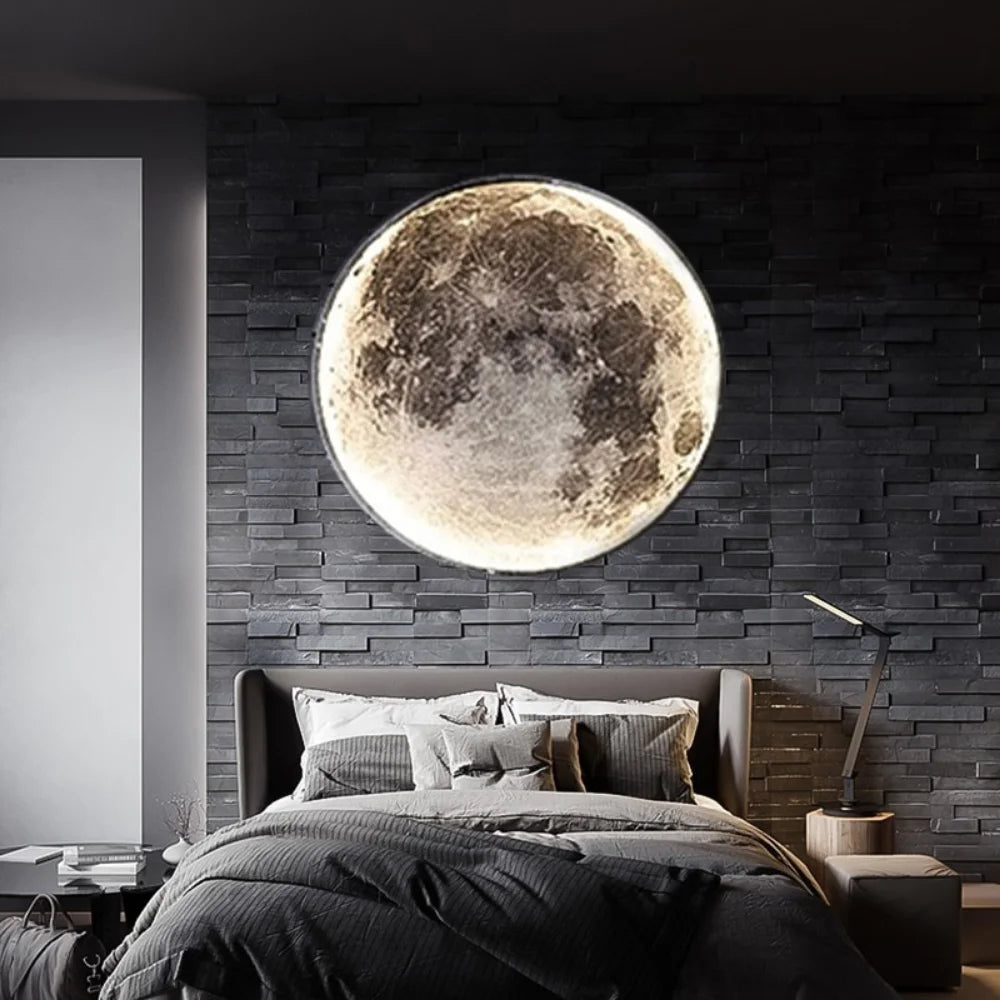 "La Lune" Art